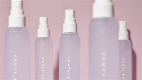 fenty beauty spray.